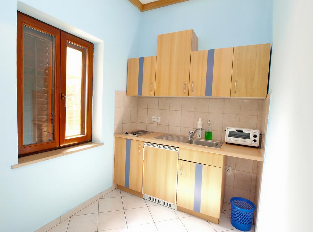 Apartments Joko 1160 Pula Exterior photo